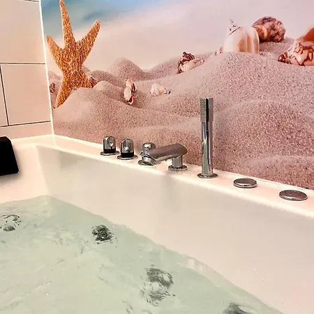 Appartement Kaiserliche Hofpost, Mit Whirlpool Und 2 Terrassen