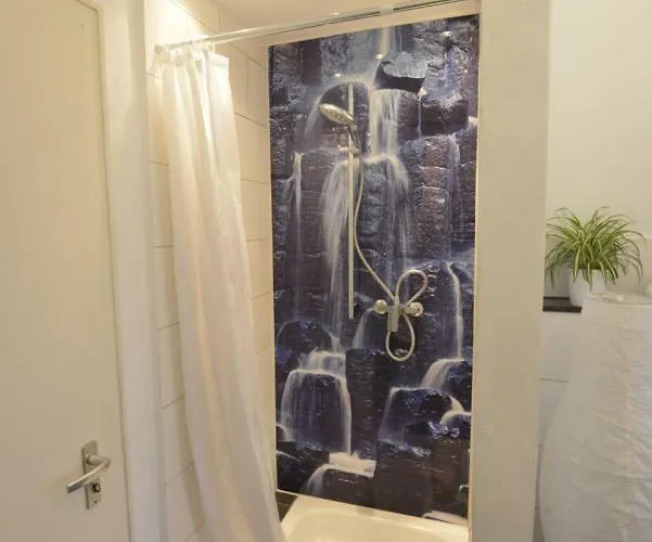 Kaiserliche Hofpost, Mit Whirlpool Und 2 Terrassen Daire Schleiden