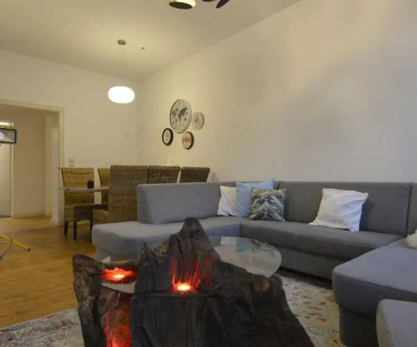 Kaiserliche Hofpost, Mit Whirlpool Und 2 Terrassen